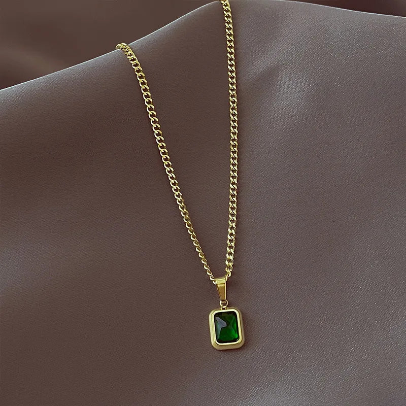 New Style Retro Alloy Square Emerald Zircon Geometric Square Pendant Necklace For Women Girls Charm Temperament Jewelry Gift