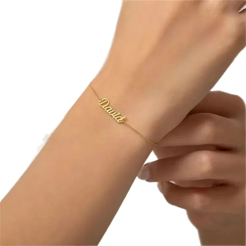 Personalized 18K Letter Name Bracelet Cross Design Birthday Gift for Women Private Customized Jewelry Accessory