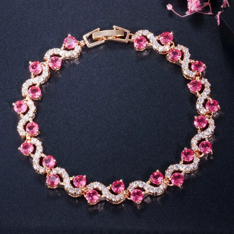 Shiny Teardrop Shape Zircon Crystal Tennis Bracelet for Women Fashion Elegant Banquet Party High Jewelry Girls Gift