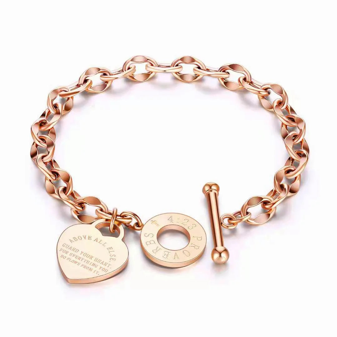 Hot Selling Titanium Steel Heart Link Bracelet For Women Gold color Office Hand Jewelry Gifts Wholesale