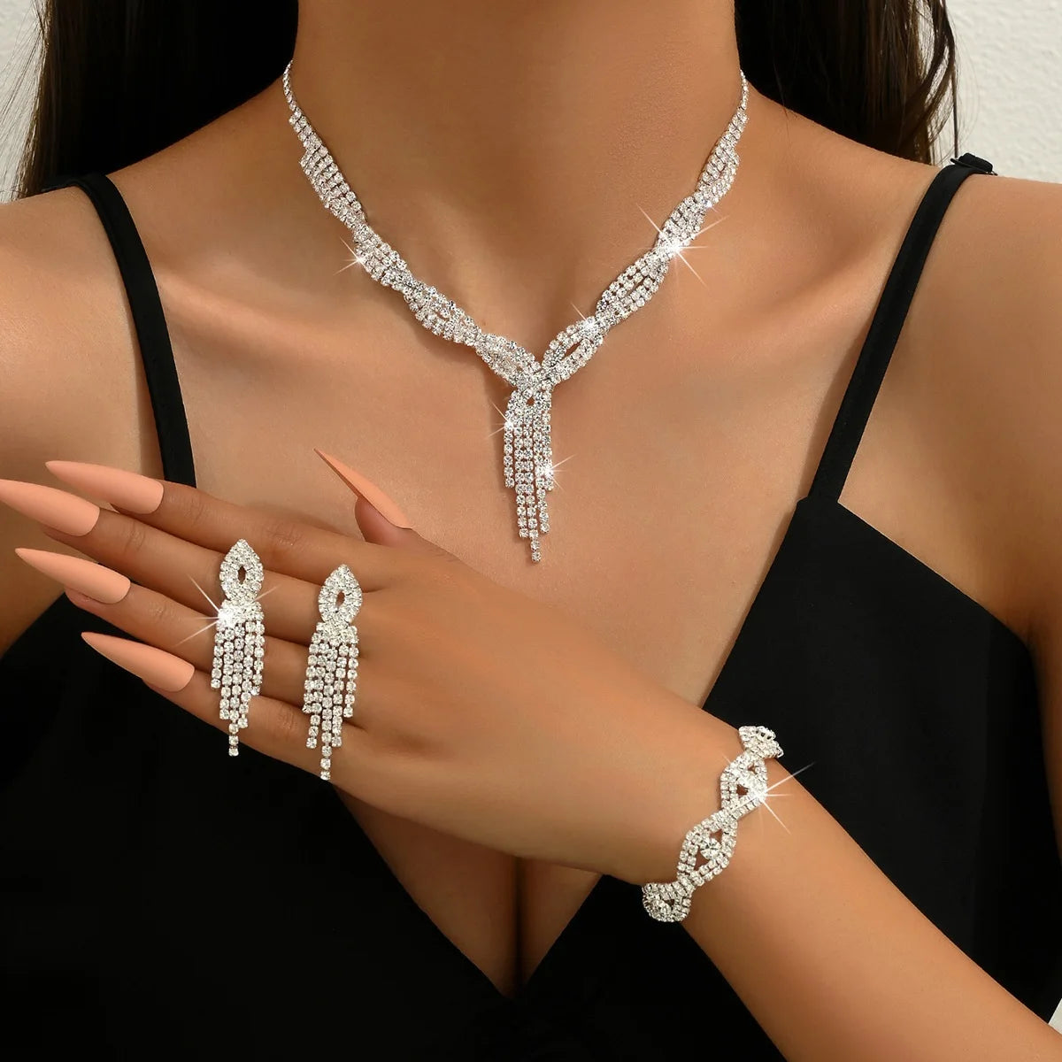 4PC Women's Fashion Copper Inlaid Diamond Claw Chain Cone Necklace Earrings Bracelet Set Wedding Party Festival Gift