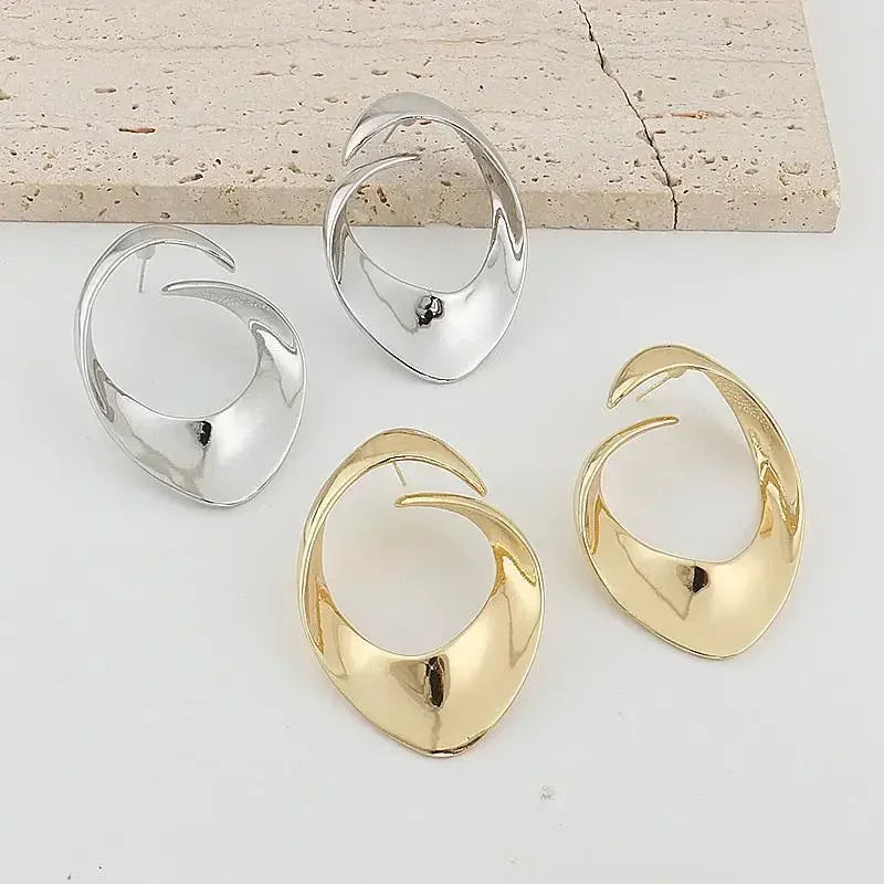 Modern Jewelry European and American Design Metal Geometric Irregular Earrings For Women Party Gifts Exaggerative Accessories