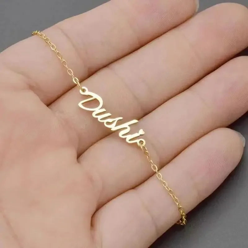 Personalized 18K Letter Name Bracelet Cross Design Birthday Gift for Women Private Customized Jewelry Accessory