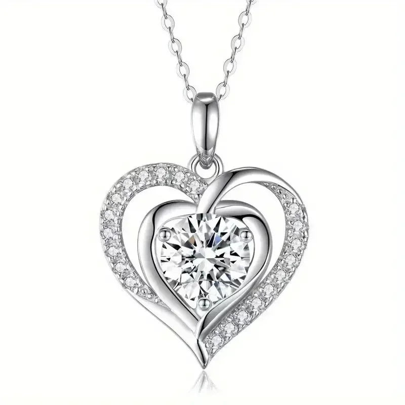 New High end Geometric Design Love Cube Zirconia Necklace with Sparkling Zirconia Jewelry Elegant Daily Accessories Wholesale