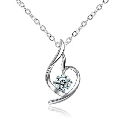 New High end Geometric Design Love Cube Zirconia Necklace with Sparkling Zirconia Jewelry Elegant Daily Accessories Wholesale