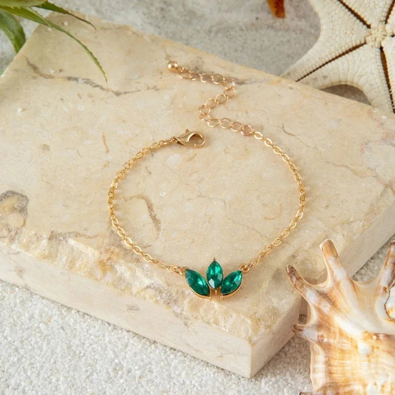 Fashionable Single-Layer Alloy Heart-Shaped Butterfly Eye Bracelet Women's Jewelry Accessory Versatile And Stylish Handwear