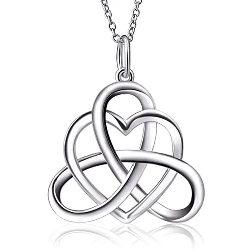 New High end Geometric Design Love Cube Zirconia Necklace with Sparkling Zirconia Jewelry Elegant Daily Accessories Wholesale