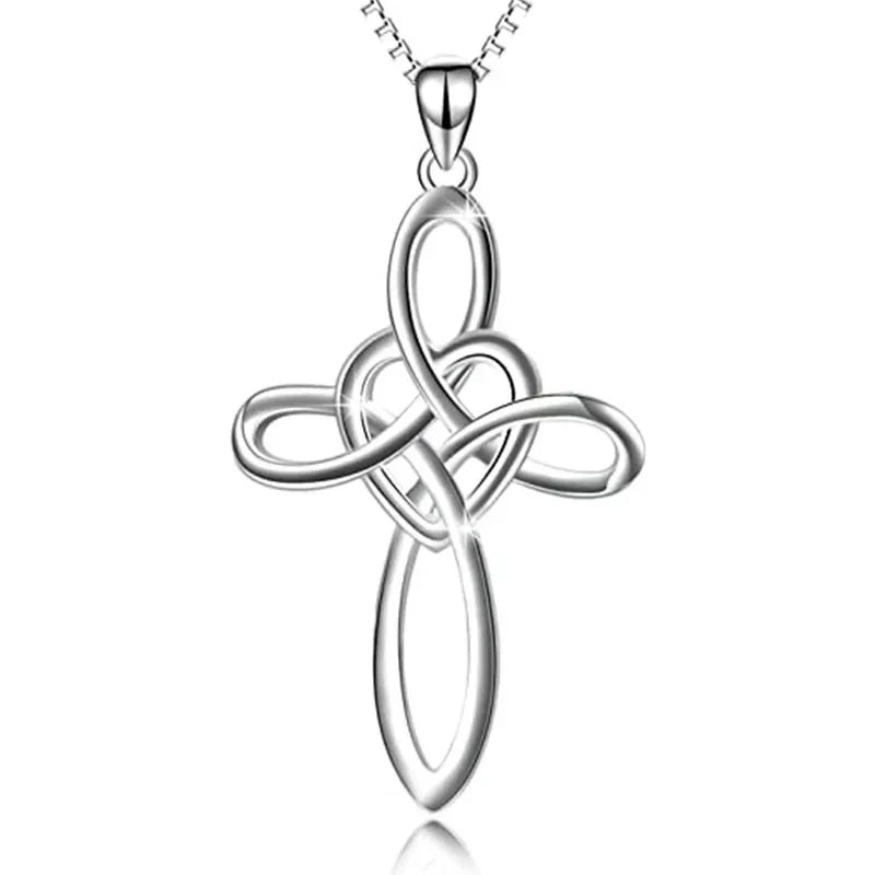New High end Geometric Design Love Cube Zirconia Necklace with Sparkling Zirconia Jewelry Elegant Daily Accessories Wholesale