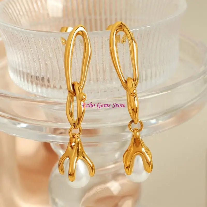 Stylish Pearls Earrings Exquisite Earrings Fashion Ear Jewelry Stainless Steel Texture Ear Studs for Various Styling C71A