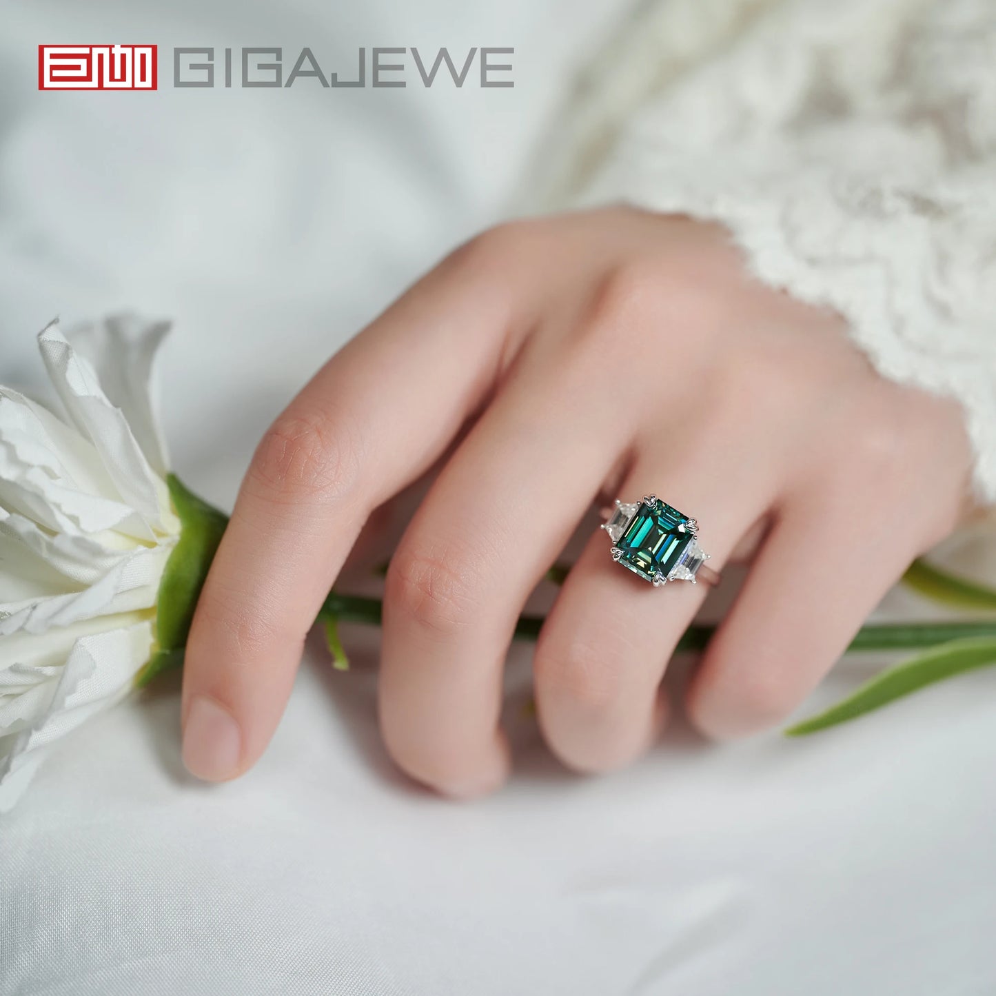 GIGAJEWE Moissanite Emerald Cut Natural Cyan 8X10mm 4.0ct S925 Silver Ring Diamond Test Passed Woman Wife Gift With GRA