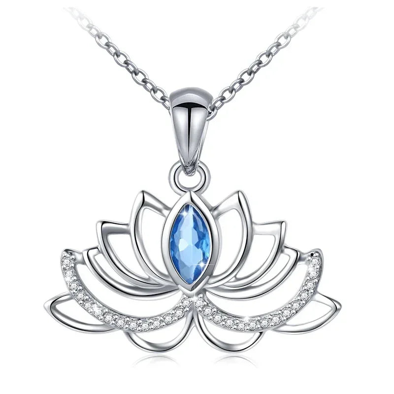 New High end Geometric Design Love Cube Zirconia Necklace with Sparkling Zirconia Jewelry Elegant Daily Accessories Wholesale